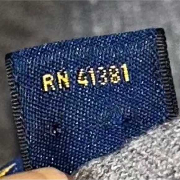 Gray Quarter-Zip Sweater - Picture 4 of 7